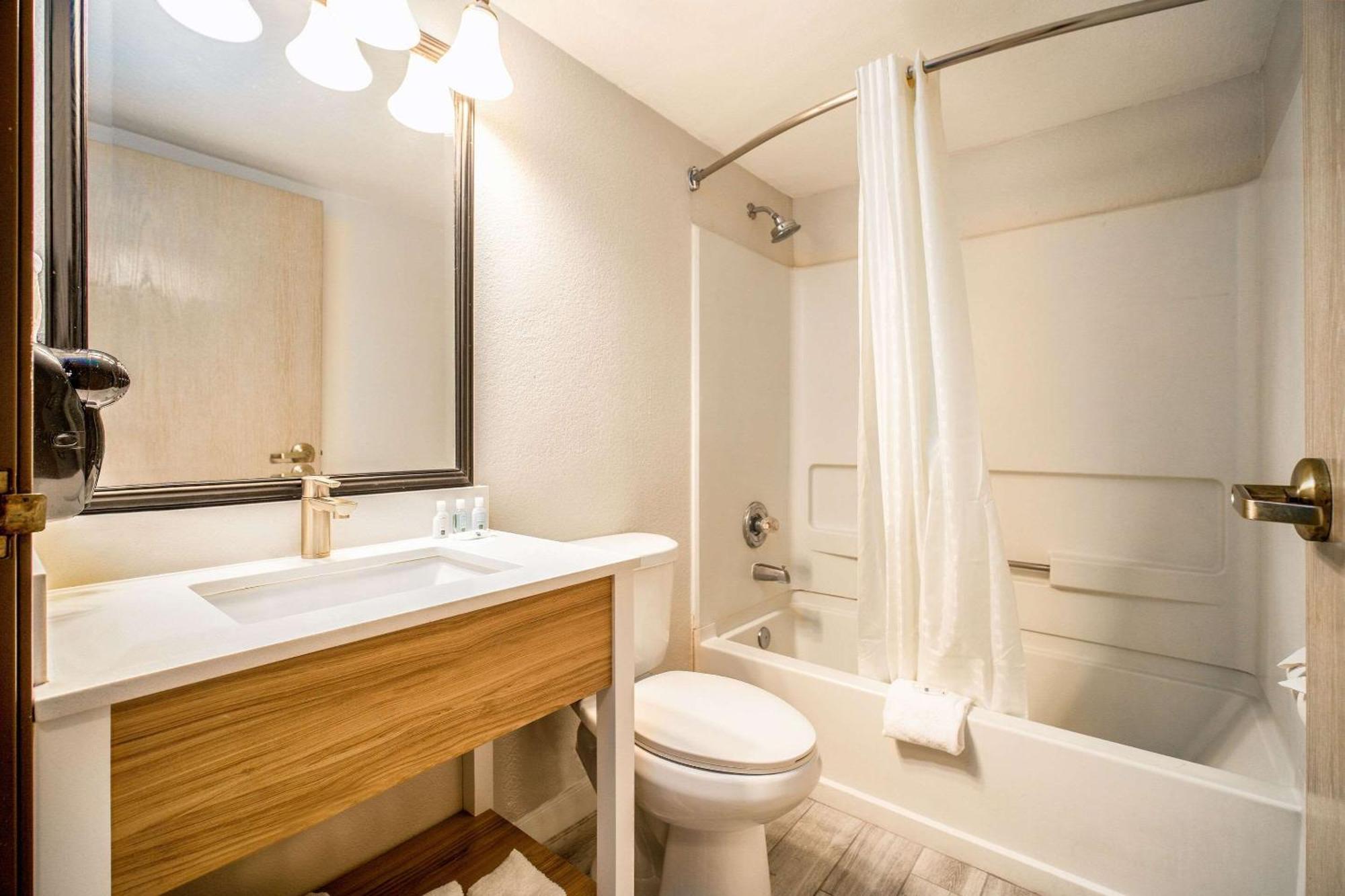 Quality Inn Chandler I-10 Exteriör bild