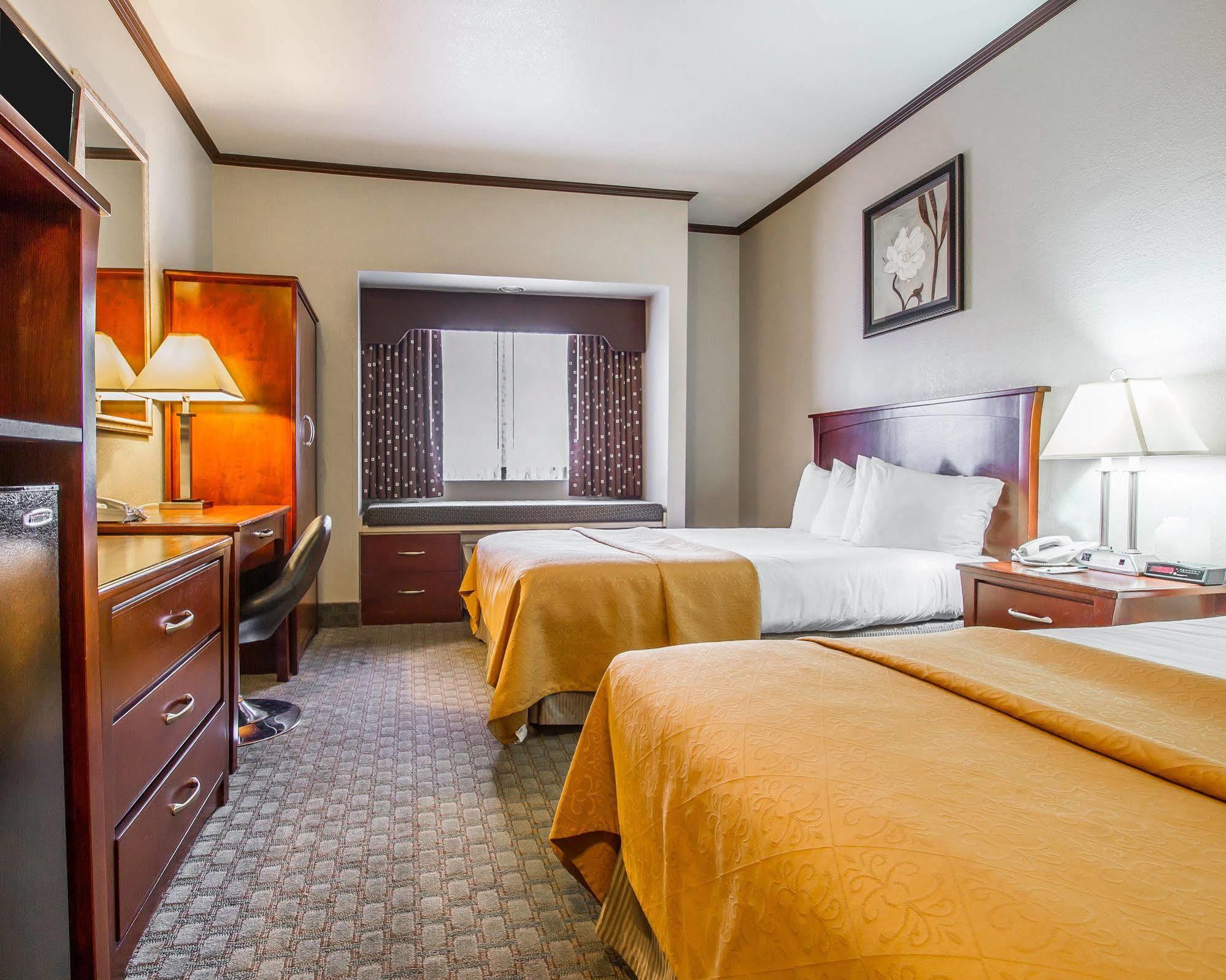 Quality Inn Chandler I-10 Exteriör bild